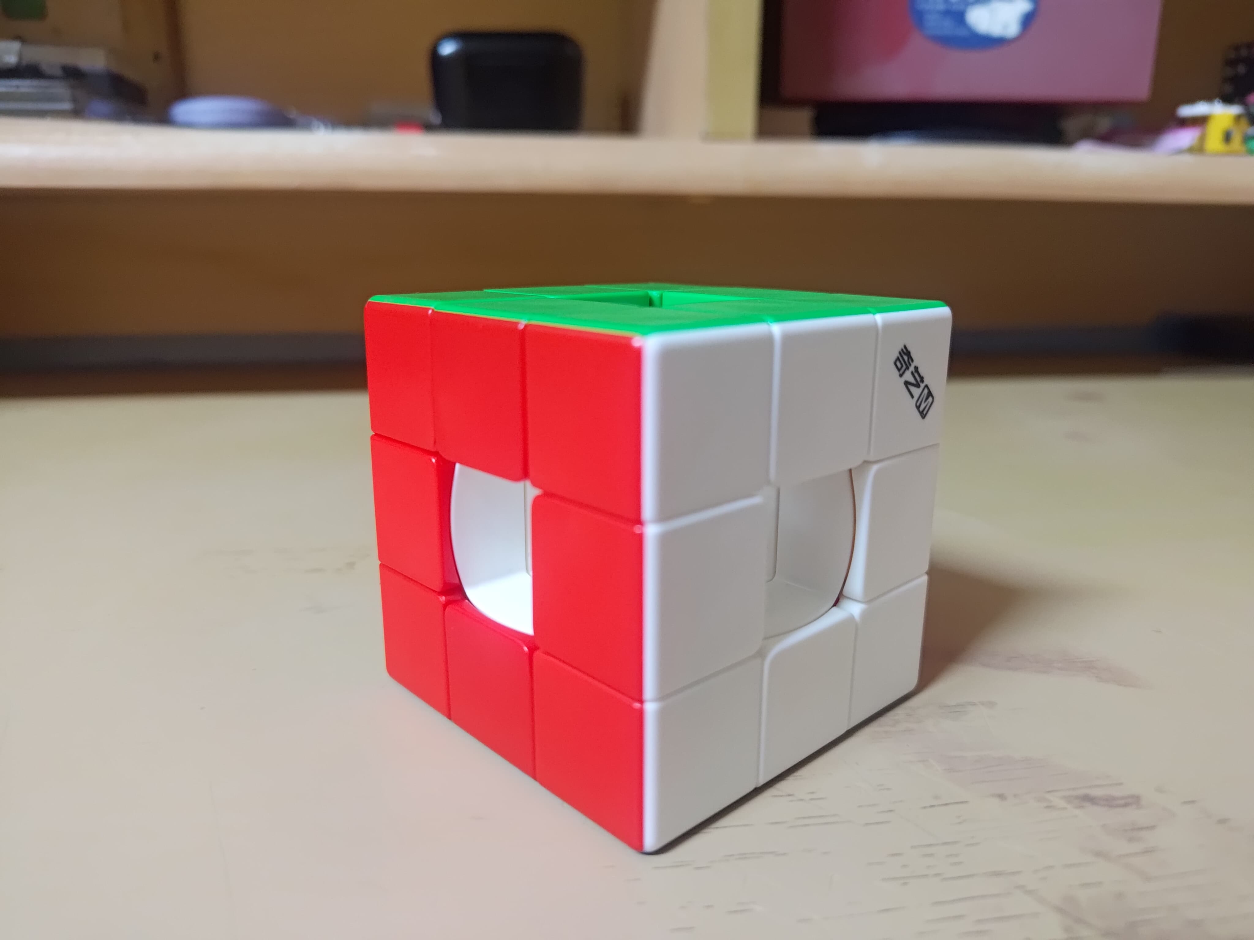 Qiyi void cube